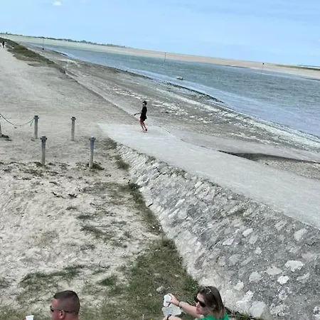 Maison Coquillages Et Pre-sales Prázdninový dům Pinchefalise